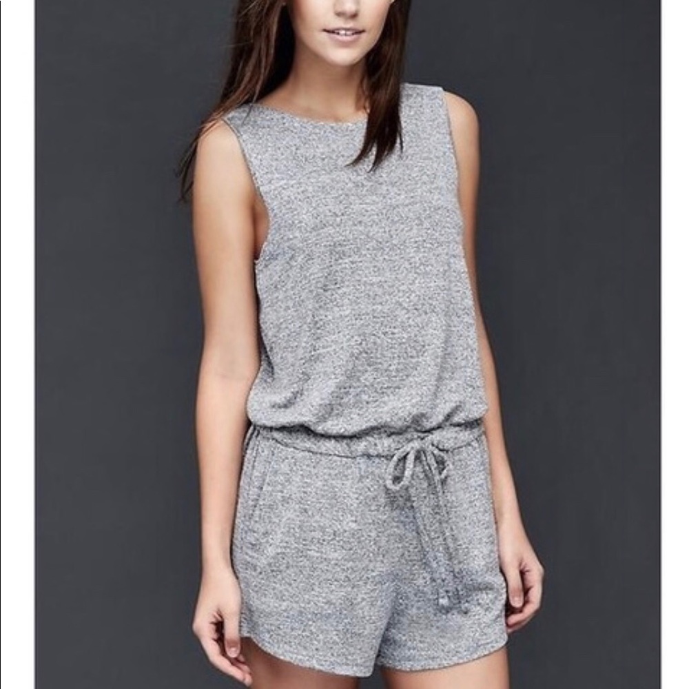 GAP Swoopback Drawstring Shorts Romper